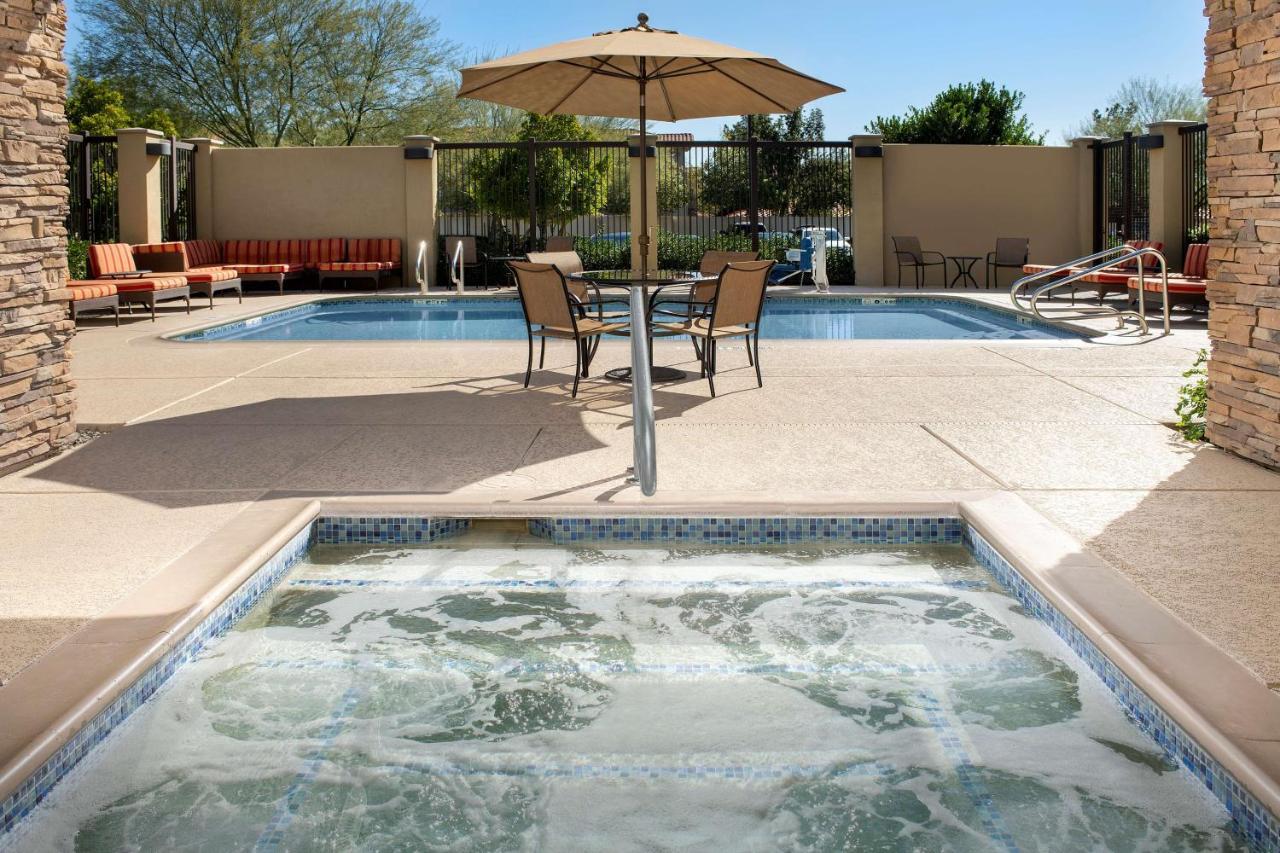 Hampton Inn & Suites Phoenix/Tempe Esterno foto